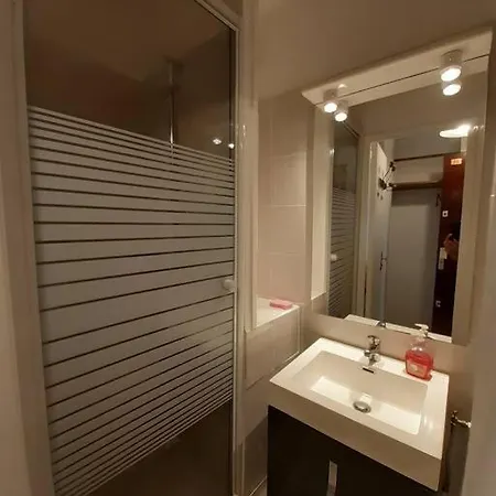 Studio Tout Equipe, De De Apartment *
